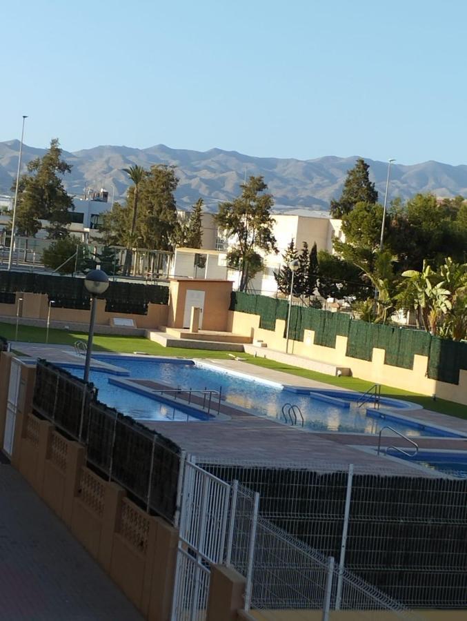 아길라스 Amplio Piso Con Vistas A La Playa De Poniente 아파트 외부 사진