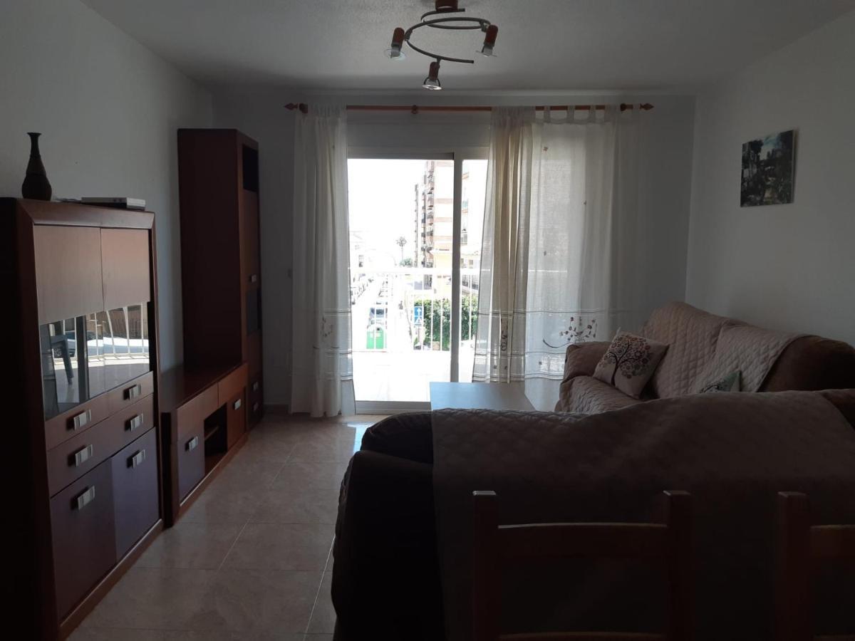 아길라스 Amplio Piso Con Vistas A La Playa De Poniente 아파트 외부 사진